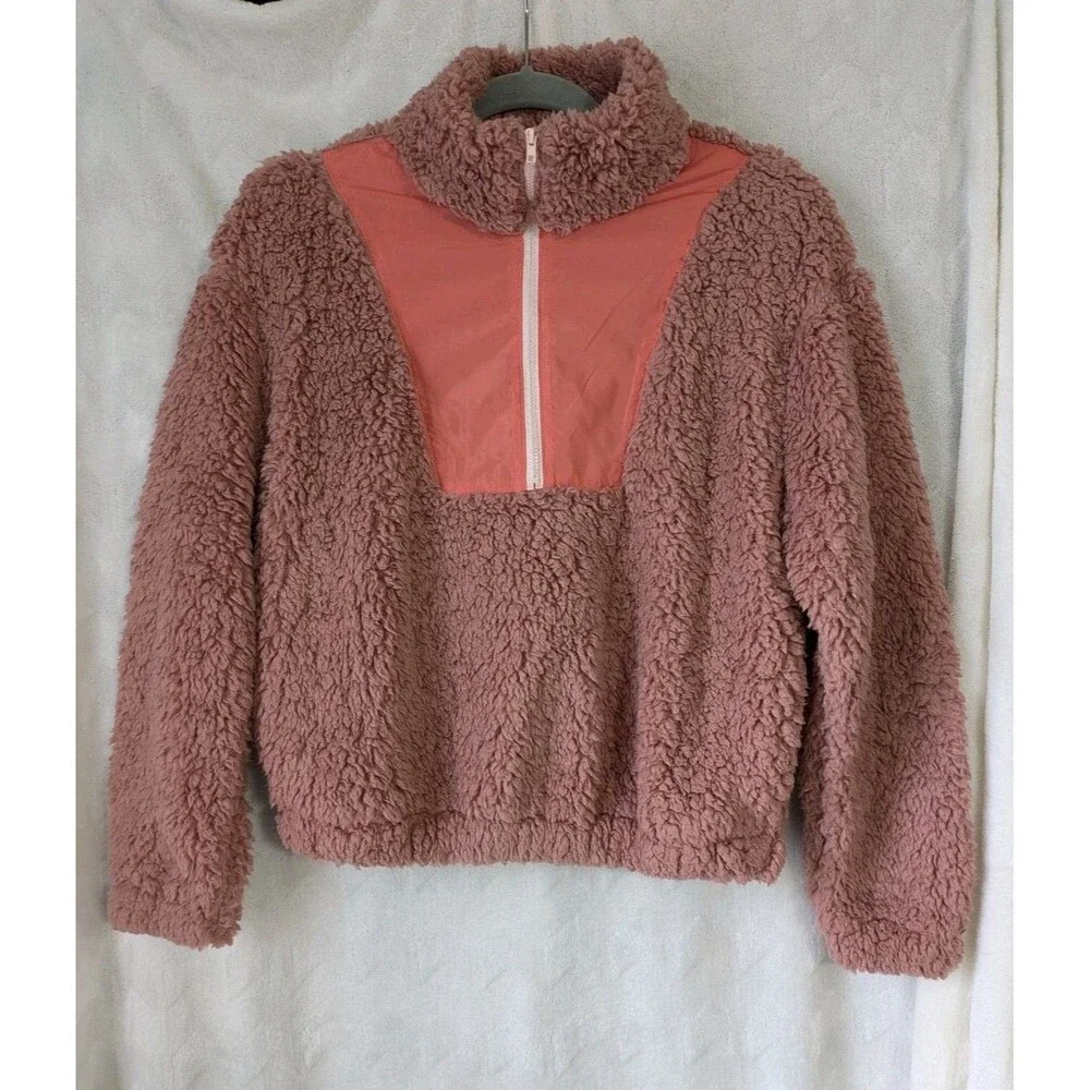 Women's Wild Fable 1/4 Zipped Sherpa Sweatshirt - Size XSmall
